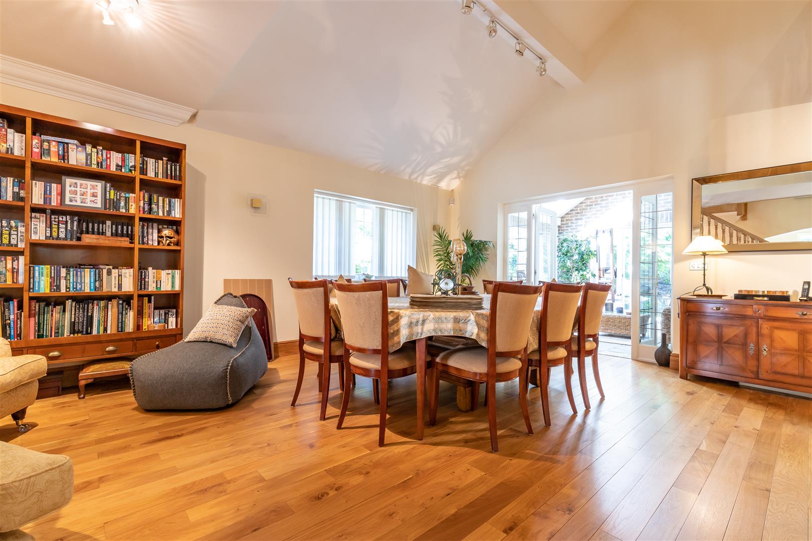 Property information Luxury & Prestige